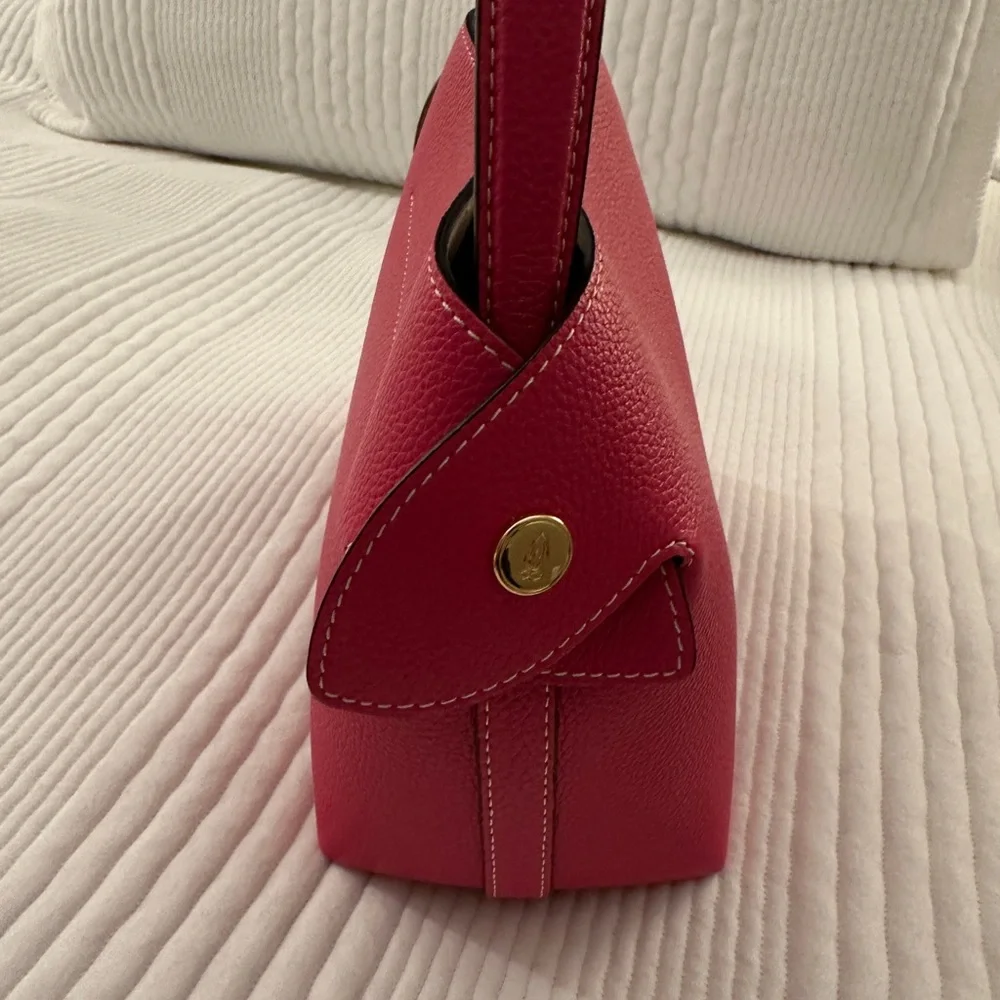 Fleuron Mini Swann in Fuschia - Picture 7 of 10